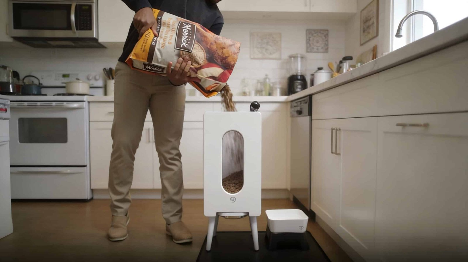 PawiseUs – Kibble Dispenser & Storage System - Image 2